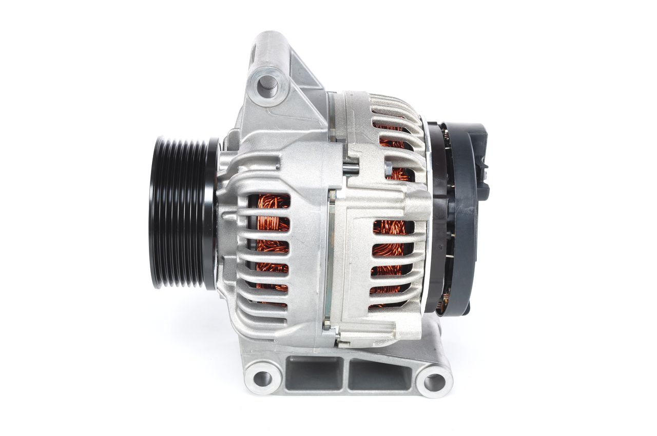 BOSCH A015 154 05 02 Dynamo / Alternator 0 124 655 329