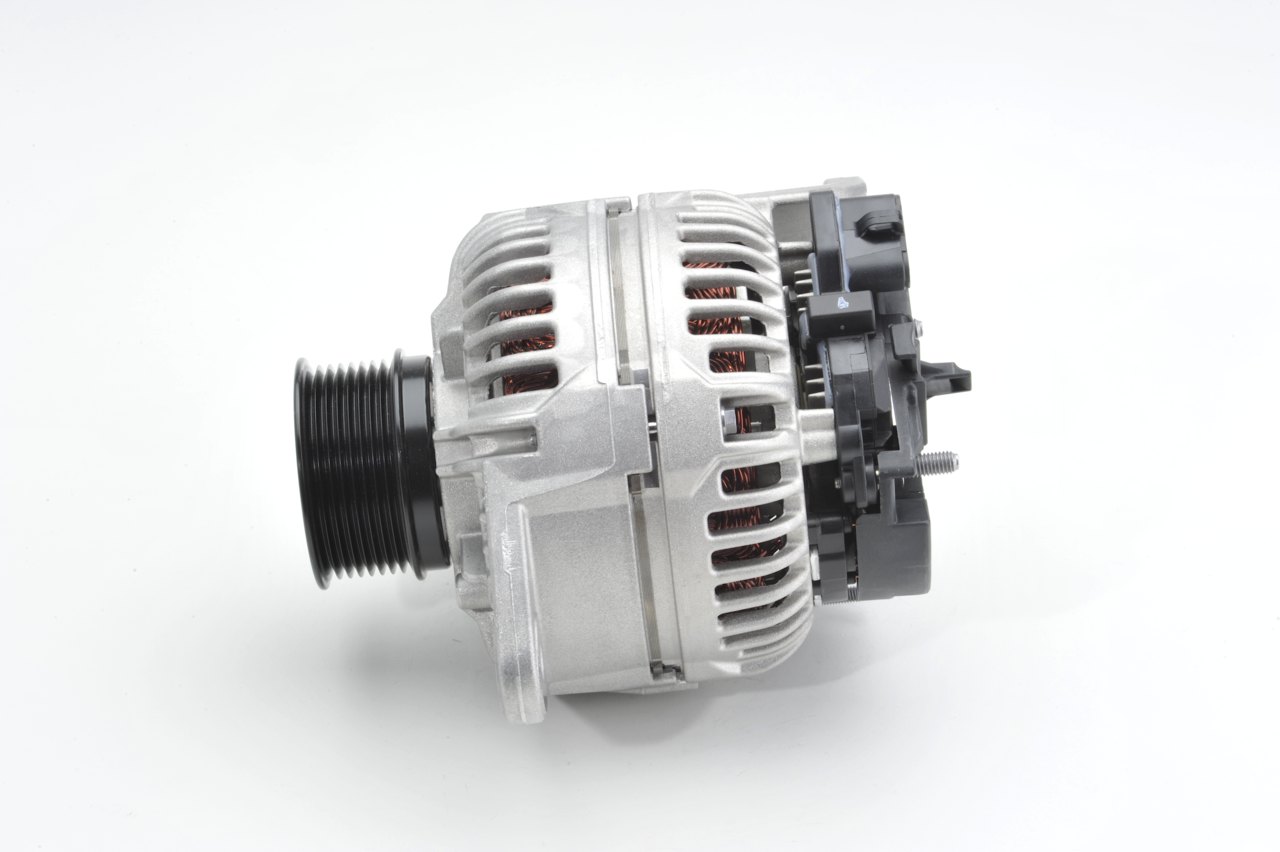 BOSCH 21429790 Laturi 0 124 655 331