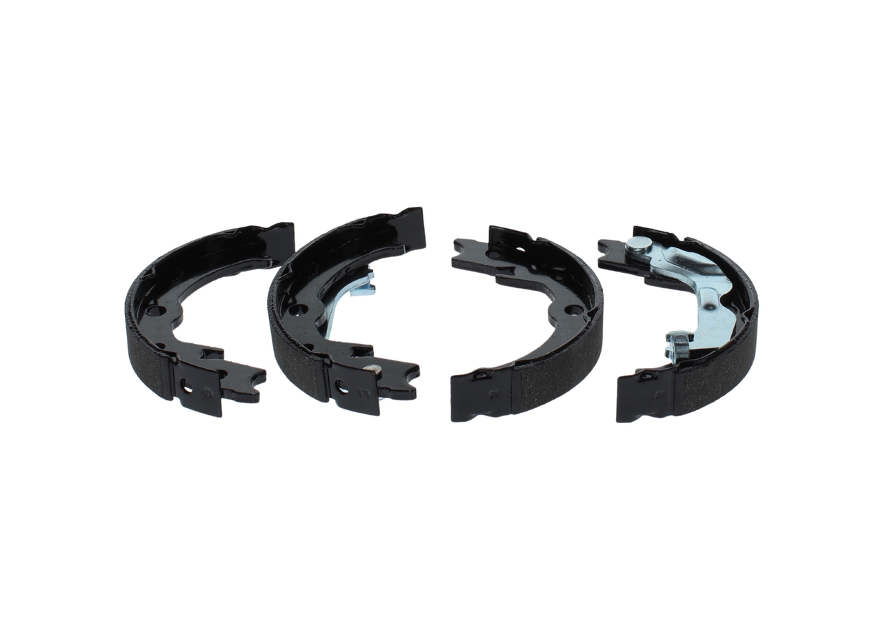 BOSCH 0 986 487 792 Komplet zavorne celjusti, rocna zavora DAEWOO Evanda Sedan 2.0 131 km Bencin 2021