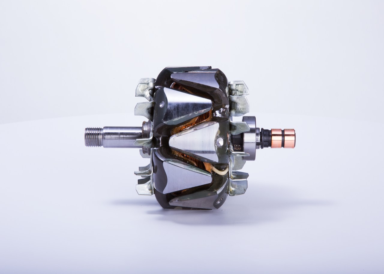 BOSCH F 00M 131 631 Ģenerators Mercedes S203 C 55 AMG 5.4 (203.276) 367 ZS Benzīns 2005