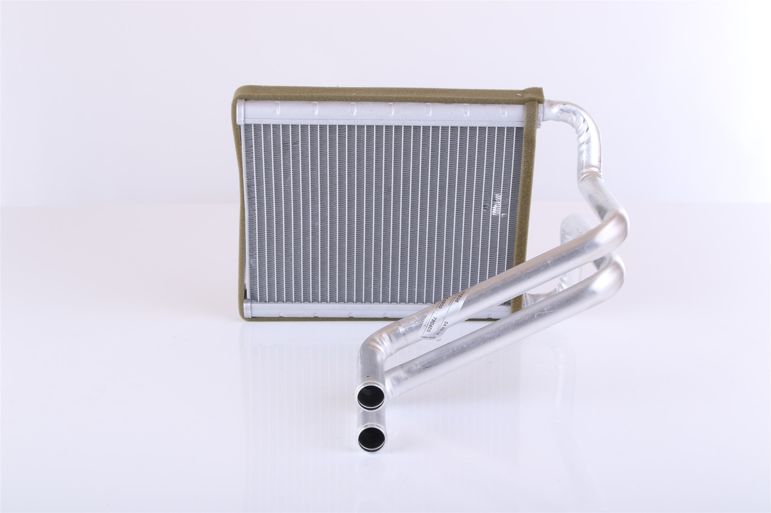 NISSENS 77536 Wärmetauscher mit Rohrleitung