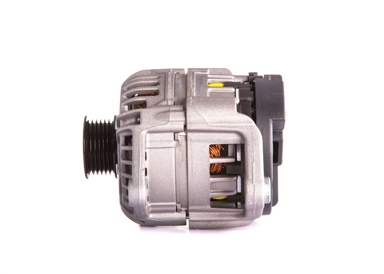 BOSCH 0 124 225 021 Generator Ford Fiesta Mk4 1.6 (Street, GLX, CLX) 95 hk Bensin 2005