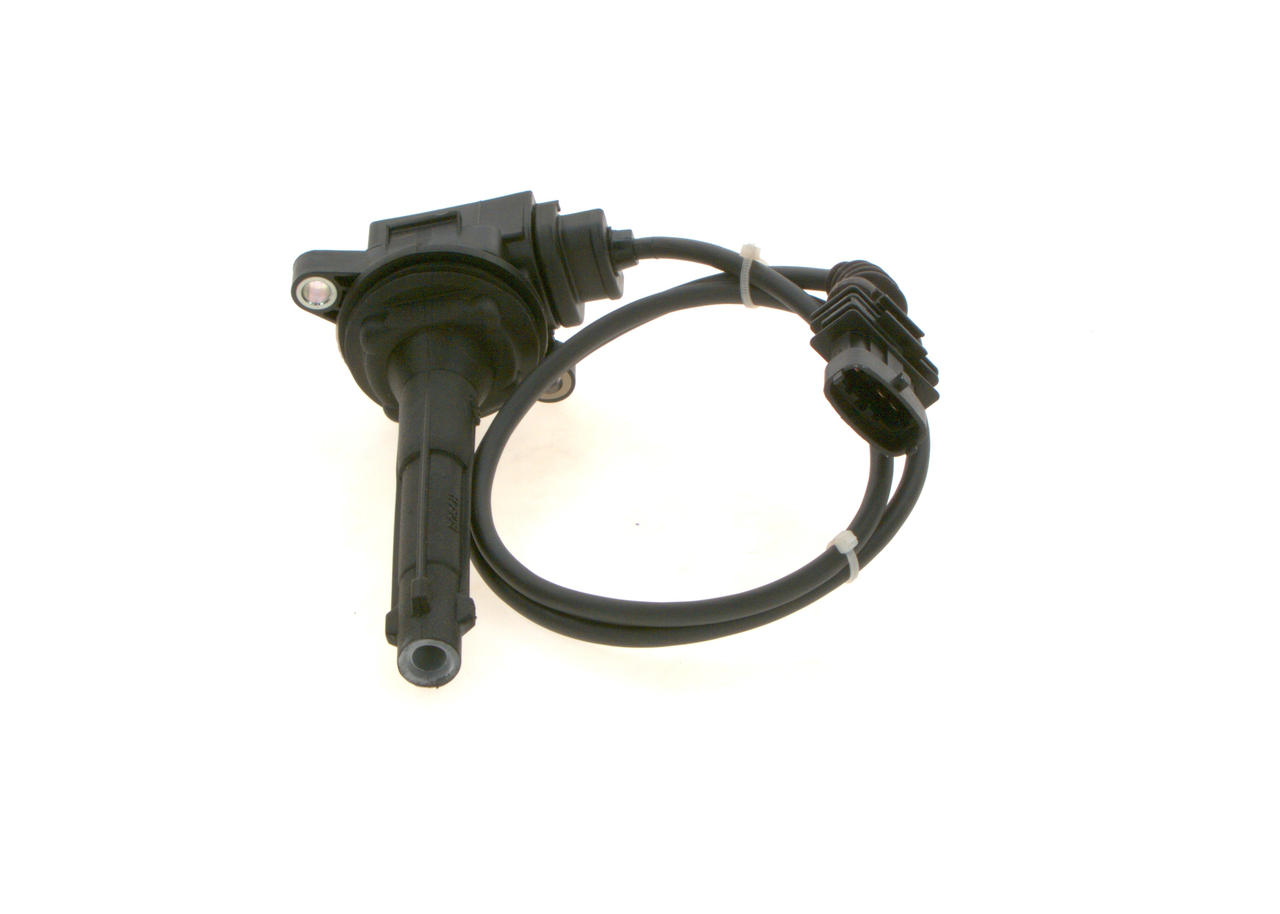 BOSCH 0 221 604 019 Vzigalna tuljava MASERATI