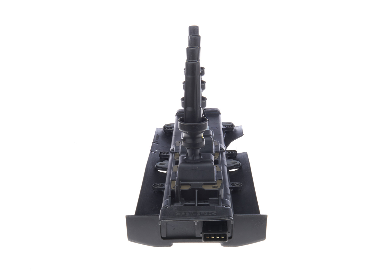 BOSCH 0 986 221 086 Vzigalna tuljava Peugeot 306 7a 1.8 16V 112 km Bencin 1999