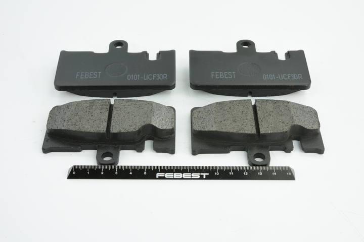 FEBEST 0101-UCF30R remblokken Lexus LS UCF30 430 (UCF30) 294 Pk Benzine 2001