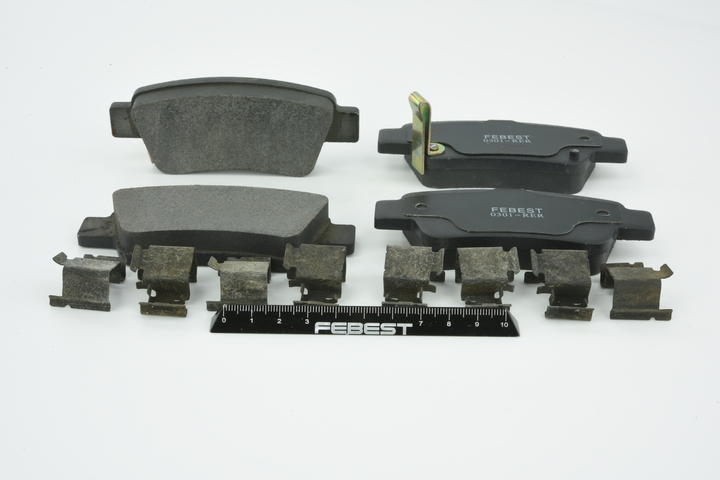 FEBEST 0301-RER Remblokken Honda CR-V IV 2.2 i-DTEC 4WD (RE6) 150 Pk Diesel 2013