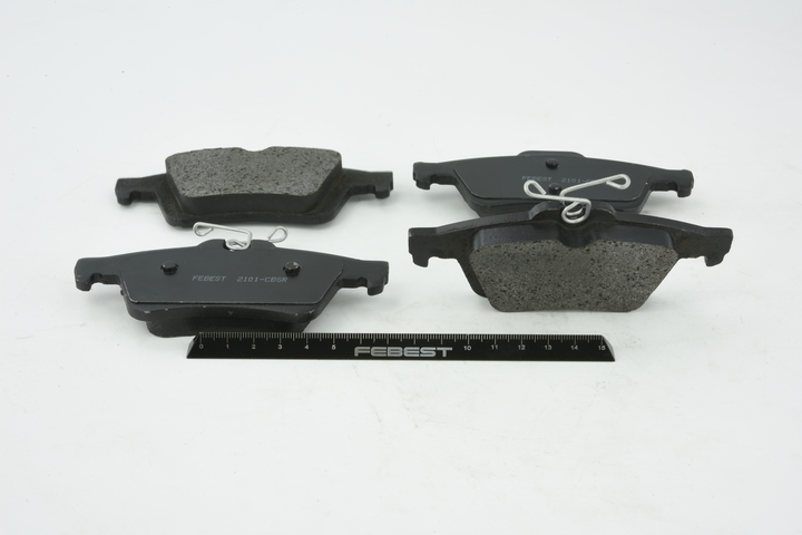 FEBEST 2101-CBSR Remblokken Ford Focus Mk1 2.0 16V 126 Pk Benzine 2005