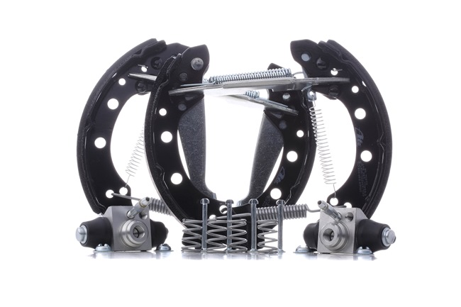 STARK Kit frenos, disco de tambor SKBSD-4590001 a un precio bajo